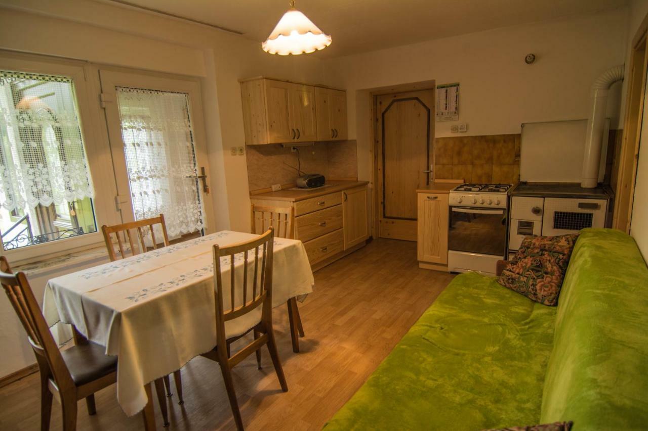 Apartma Kukc Bovec Appartement Kal-Koritnica Buitenkant foto