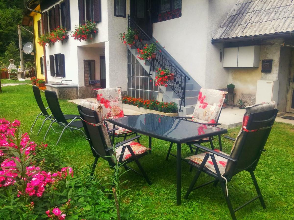 Apartma Kukc Bovec Appartement Kal-Koritnica Buitenkant foto