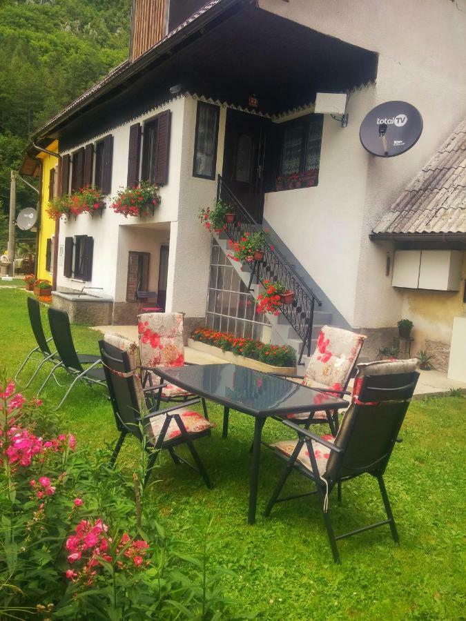 Apartma Kukc Bovec Appartement Kal-Koritnica Buitenkant foto